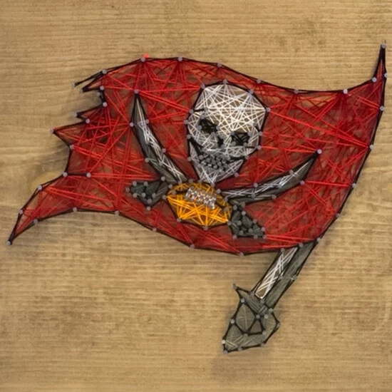 Sporticulture NFL Tampa Bay Buccaneers String Art Kit Decor